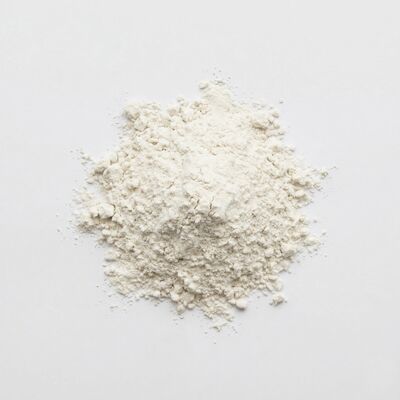 Хорошая цена. Соединение для формования мочевины с высокой устойчивостью к ударам с температурой деформации 115 °C и изоляционной стойкостью 10^4 MΩ для меламинной посуды онлайн